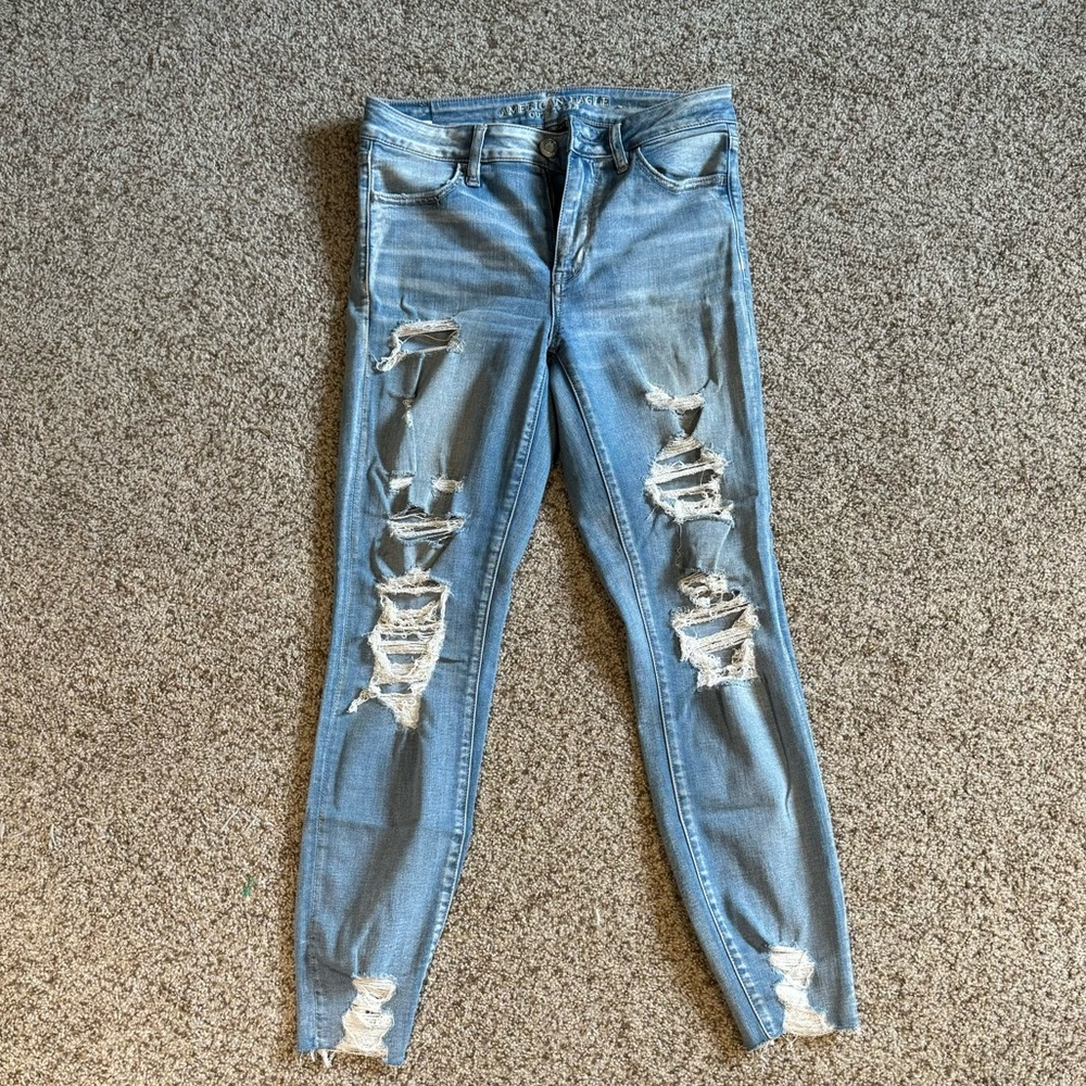 American Eagle Outfitters High Rise Super Stretch Distressed Skinny Jeans